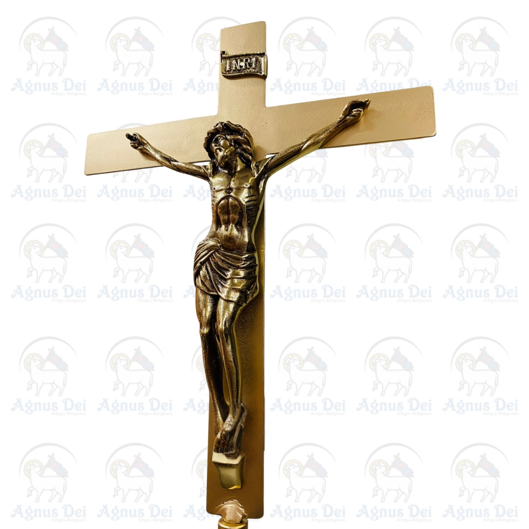 Cruz Processional e Tocheiros