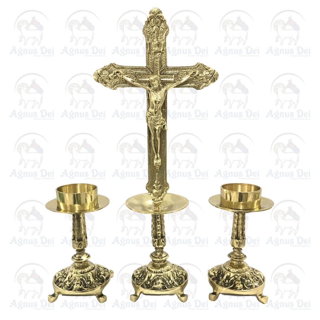 Conjunto de Castiçais e Cruz PB 01